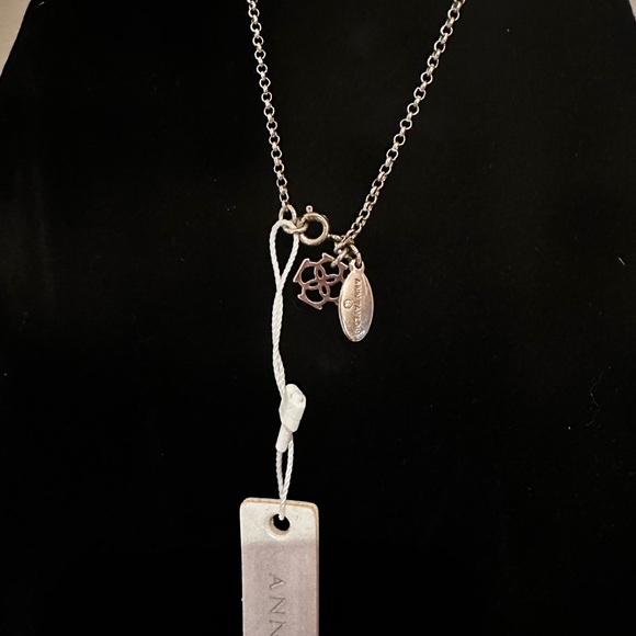 NWT Ann Taylor 17” long necklace with three pom-poms. - Picture 4 of 9